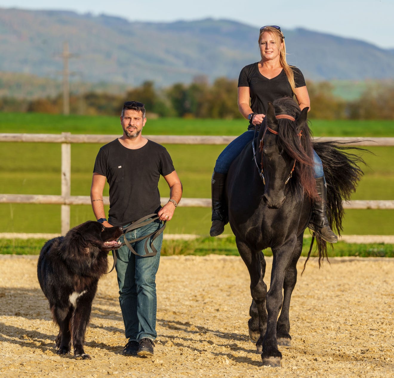 Team Dog and Horse Unit, Mel auf Aaron und Tobias mit Jaro